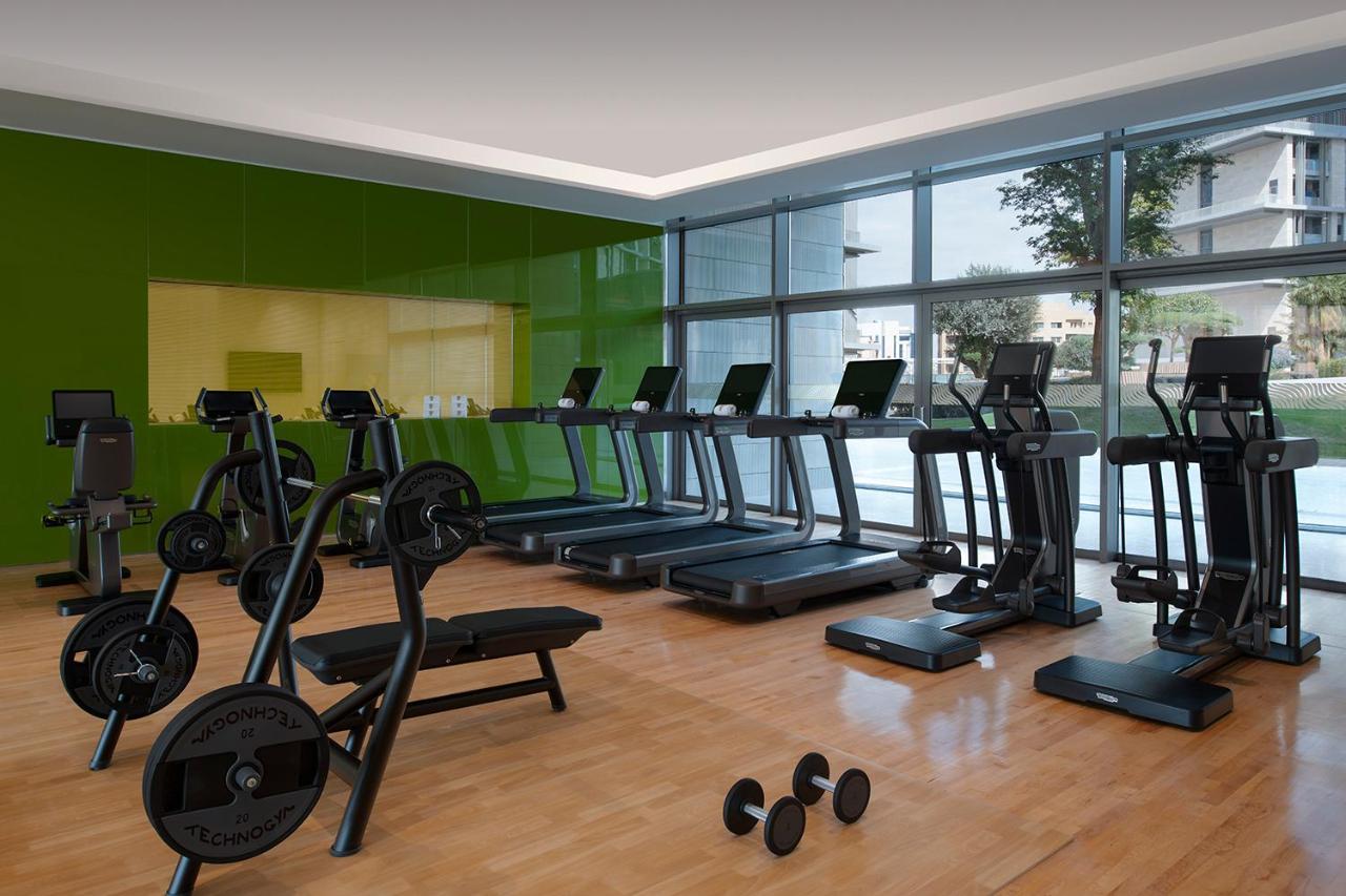 Banyan Tree Doha At La Cigale Mushaireb Zewnętrze zdjęcie The gym at the hotel