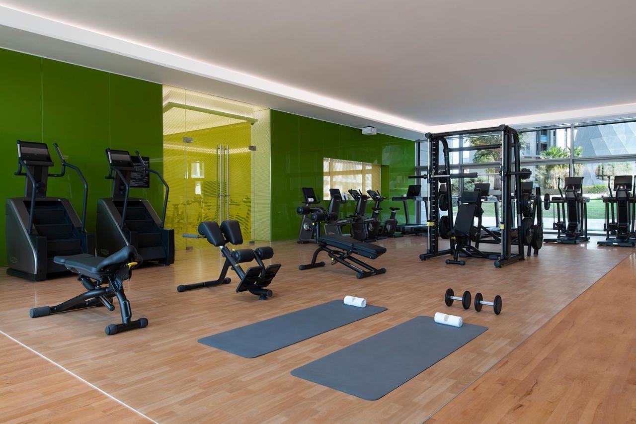 Banyan Tree Doha At La Cigale Mushaireb Zewnętrze zdjęcie The gym at the hotel